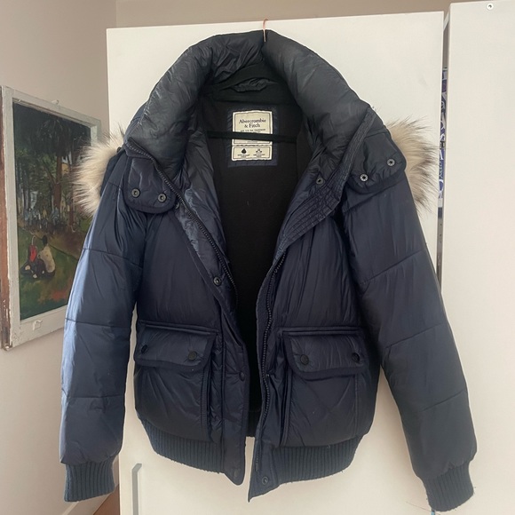 Abercrombie puffer jacket in Navy - Picture 4 of 4